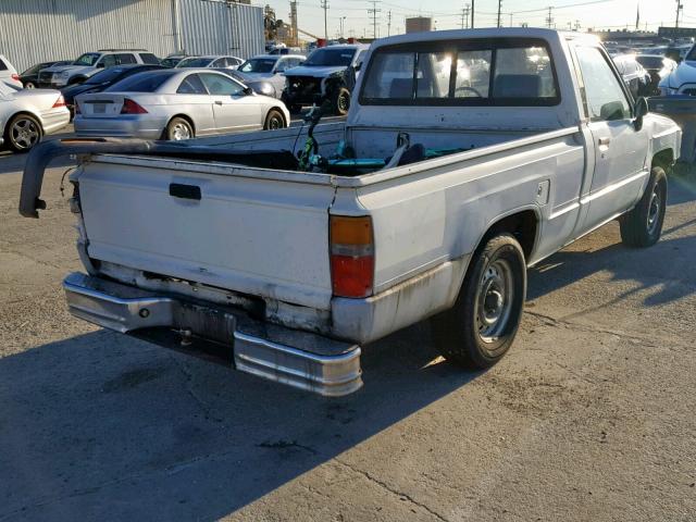 JT4RN50R7J5179839 - 1988 TOYOTA PICKUP 1/2 WHITE photo 4