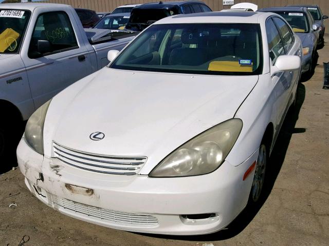 JTHBF30G220025442 - 2002 LEXUS ES 300 WHITE photo 2