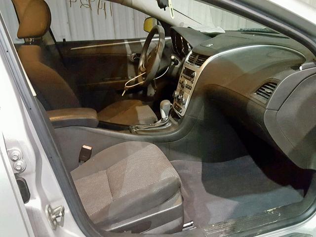 1G1ZC5E11BF339209 - 2011 CHEVROLET MALIBU 1LT SILVER photo 5