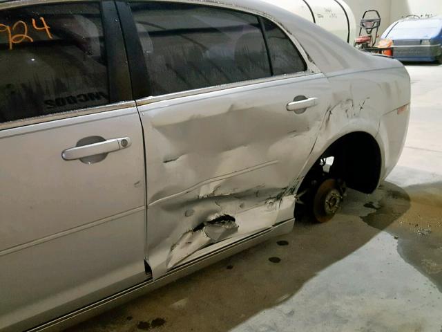 1G1ZC5E11BF339209 - 2011 CHEVROLET MALIBU 1LT SILVER photo 9
