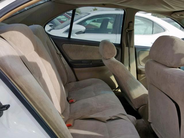 1N4DL01D7XC246651 - 1999 NISSAN ALTIMA XE WHITE photo 6