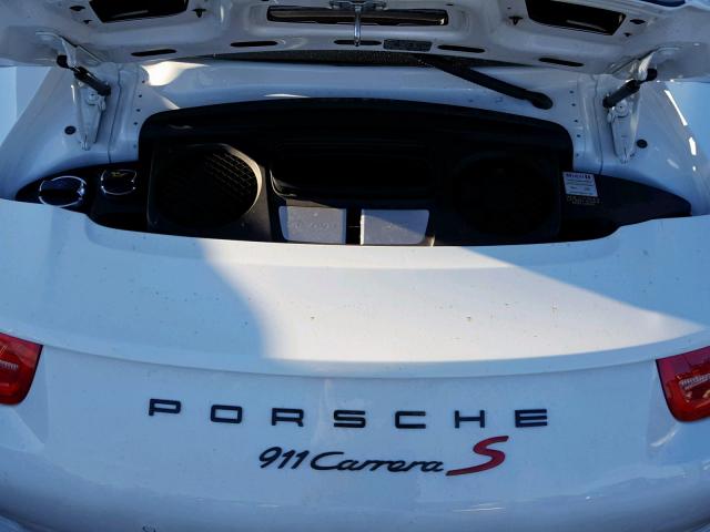 WP0AA2A92FS106196 - 2015 PORSCHE 911 CARRER WHITE photo 7