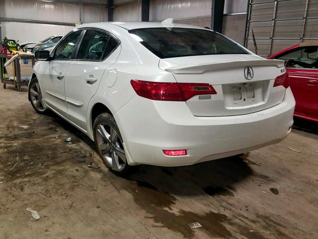 19VDE1F7XDE013776 - 2013 ACURA ILX 20 TEC WHITE photo 3