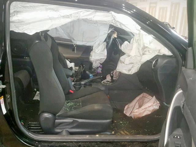JTKJF5C71GJ016973 - 2016 TOYOTA SCION TC შავი ფოტო 5