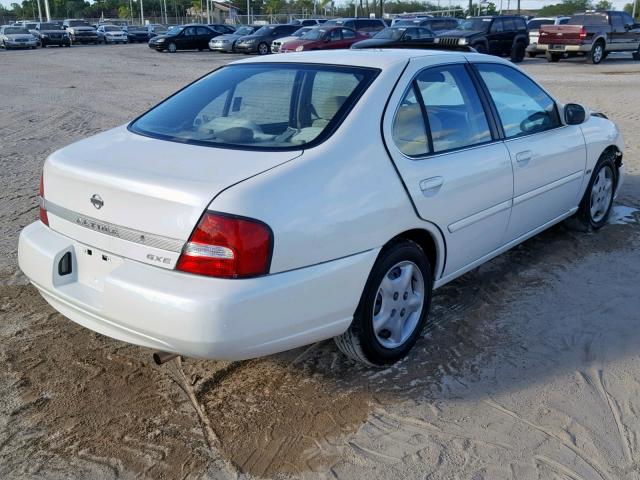 1N4DL01D51C231203 - 2001 NISSAN ALTIMA XE WHITE photo 4