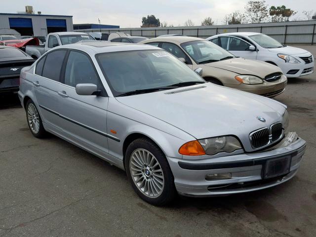 WBAAV53411JS93482 - 2001 BMW 330 I SILVER photo 1