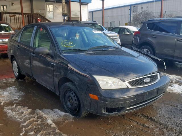 1FAHP34N67W232993 - 2007 FORD FOCUS ZX4 BLACK photo 1