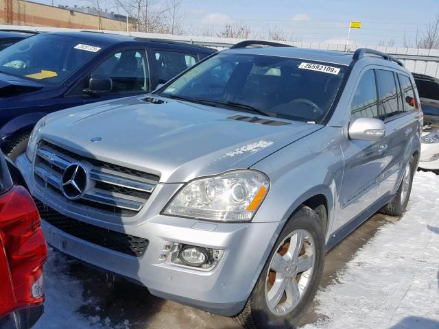 4JGBF22E68A428135 - 2008 MERCEDES-BENZ GL 320 CDI SILVER photo 2