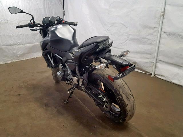 JKAEREH16HDA01144 - 2017 KAWASAKI ER650 H BLACK photo 3