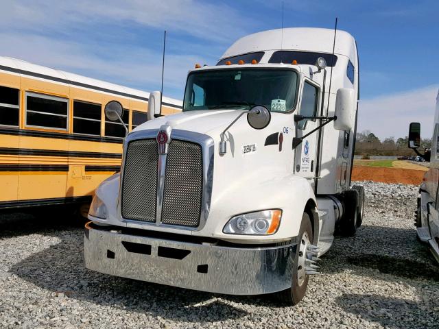 1XKAA49X5CJ287475 - 2012 KENWORTH CONSTRUCTI WHITE photo 2