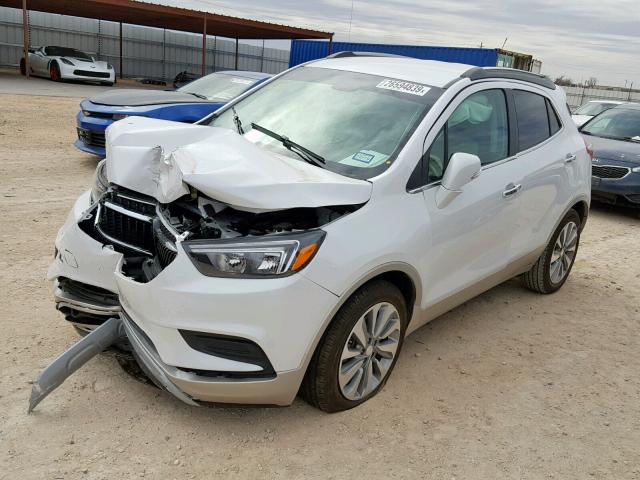 KL4CJASB8JB648281 - 2018 BUICK ENCORE PRE WHITE photo 2