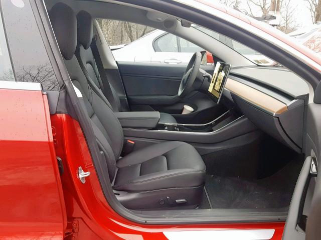 5YJ3E1EA2JF058409 - 2018 TESLA MODEL 3 წითელი ფოტო 5
