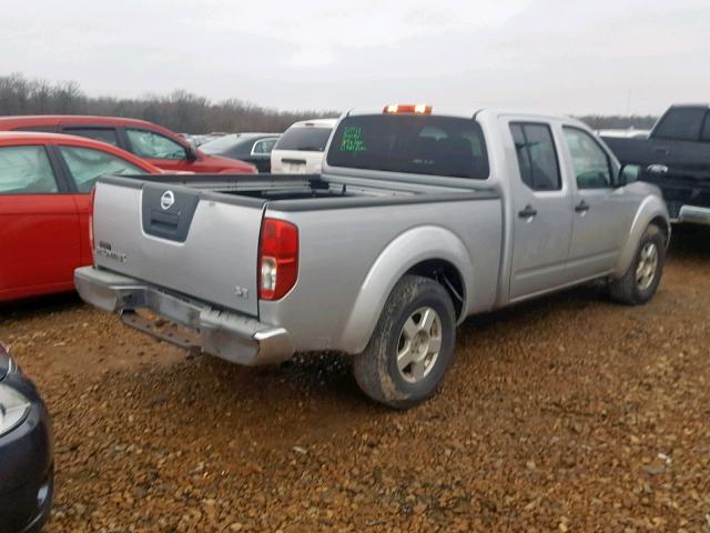 1N6AD09U57C440722 - 2007 NISSAN FRONTIER C SILVER photo 4