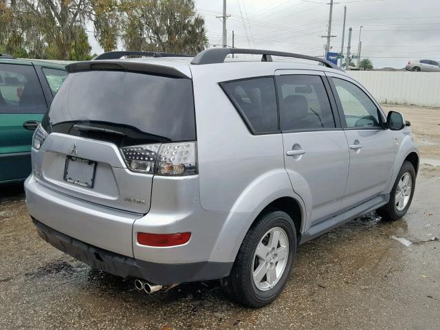 JA4MS31X69Z001682 - 2009 MITSUBISHI OUTLANDER SILVER photo 4