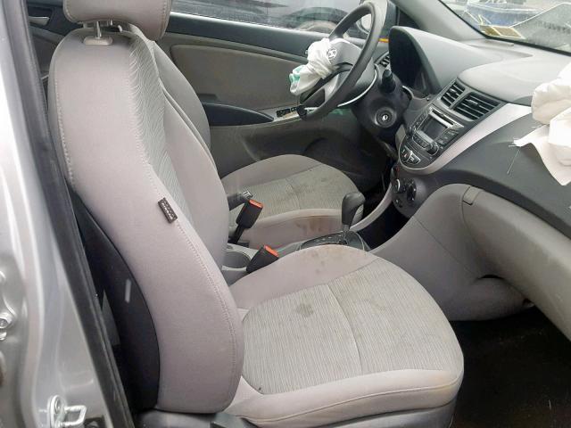 KMHCT4AE0GU955188 - 2016 HYUNDAI ACCENT SE SILVER photo 5