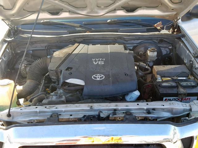 3TMJU4GN6BM122119 - 2011 TOYOTA TACOMA DOU SILVER photo 7