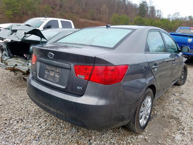 KNAFU4A2XD5739159 - 2013 KIA FORTE EX  photo 4