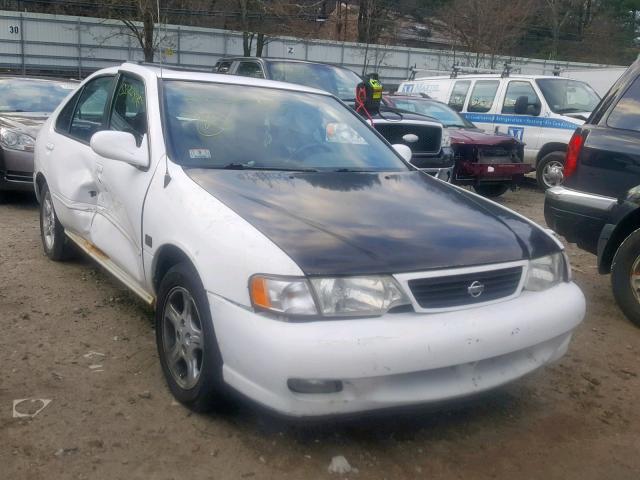 3N1BB41D9XL003457 - 1999 NISSAN SENTRA SE WHITE photo 1