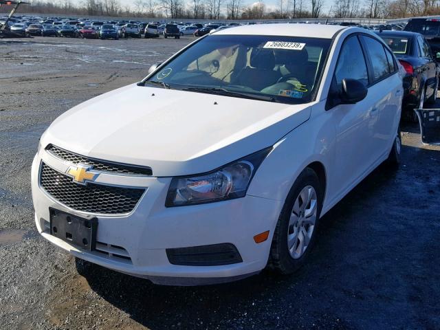 1G1PA5SG4E7128865 - 2014 CHEVROLET CRUZE LS WHITE photo 2