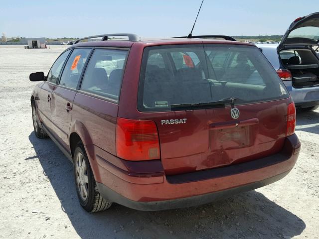 WVWNA63B4XE384557 - 1999 VOLKSWAGEN PASSAT GLS MAROON photo 3