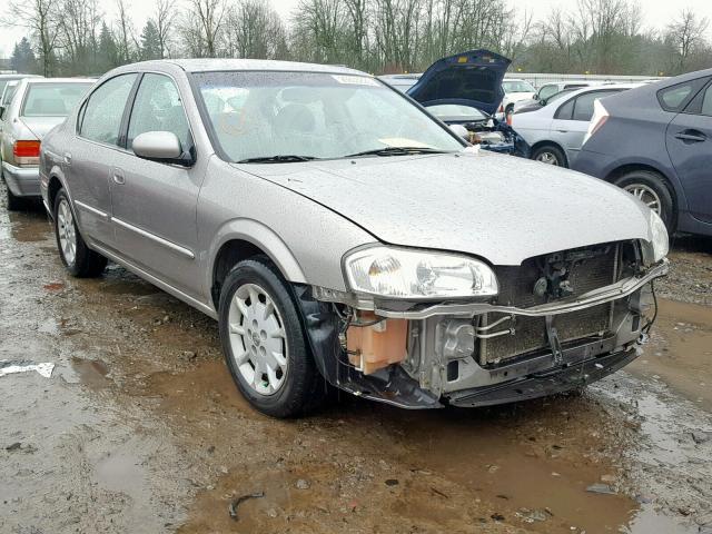 JN1CA31DX1T607569 - 2001 NISSAN MAXIMA GXE SILVER photo 1