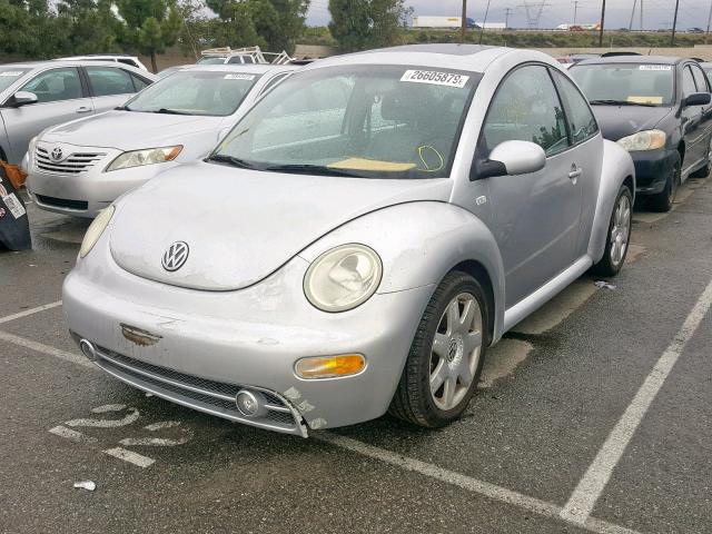 3VWDD21C41M464589 - 2001 VOLKSWAGEN NEW BEETLE Gümüş foto 2