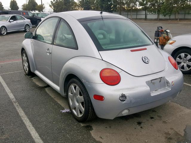 3VWDD21C41M464589 - 2001 VOLKSWAGEN NEW BEETLE Gümüş foto 3