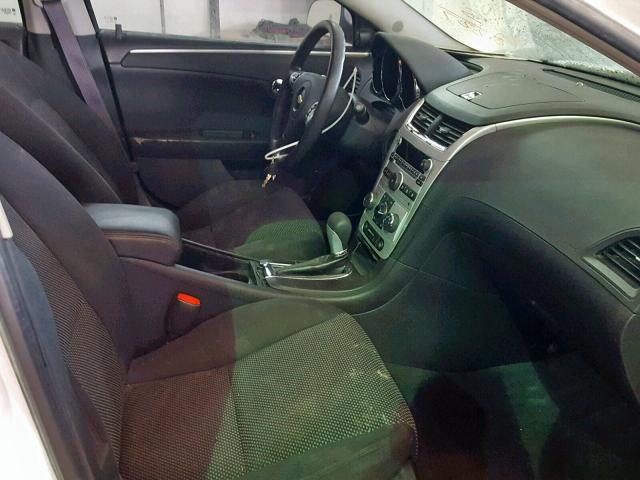 1G1ZH57N794219227 - 2009 CHEVROLET MALIBU 1LT WHITE photo 5