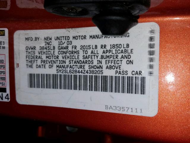 5Y2SL62844Z438205 - 2004 PONTIAC VIBE ORANGE photo 10