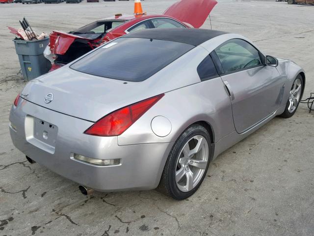 JN1AZ34DX3T110911 - 2003 NISSAN 350Z COUPE SILVER photo 4