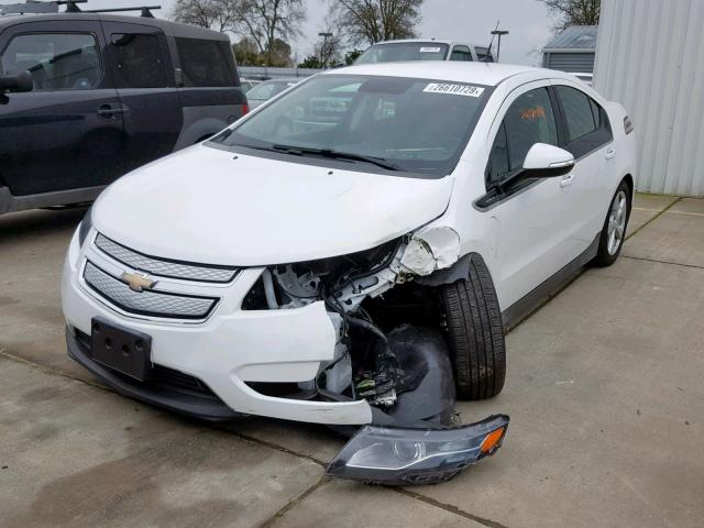 1G1RE6E48EU165665 - 2014 CHEVROLET VOLT WHITE photo 2