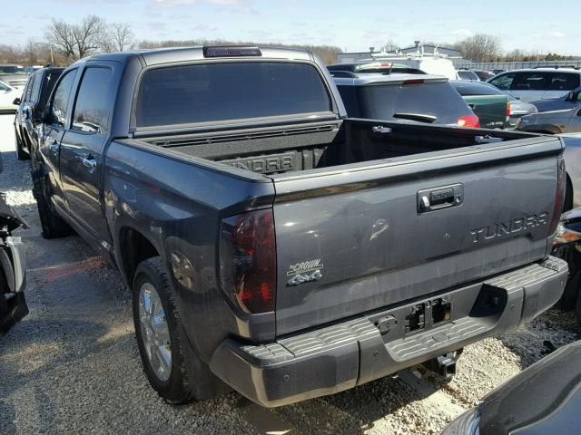 5TFAW5F11JX686509 - 2018 TOYOTA TUNDRA CRE GRAY photo 3