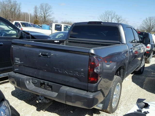 5TFAW5F11JX686509 - 2018 TOYOTA TUNDRA CRE GRAY photo 4