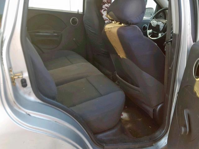 KL1TD66677B749402 - 2007 CHEVROLET AVEO BASE ნაცრისფერი ფოტო 6
