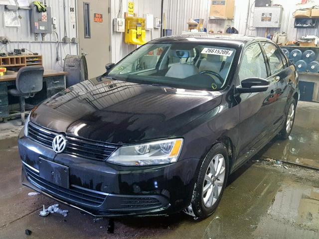 3VWDX7AJ2CM326636 - 2012 VOLKSWAGEN JETTA SE BLACK photo 2