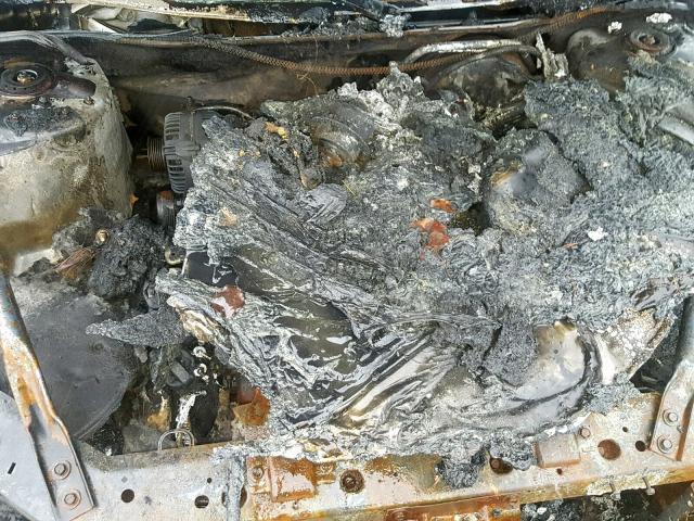 2G2WP552961157878 - 2006 PONTIAC GRAND PRIX SILVER photo 7