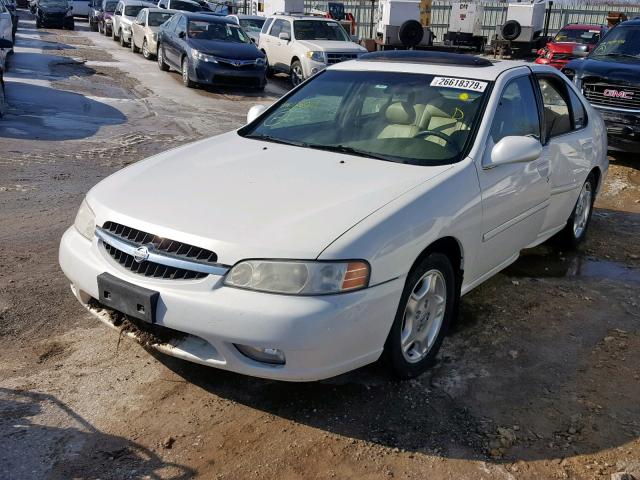 1N4DL01A91C126010 - 2001 NISSAN ALTIMA GXE WHITE photo 2