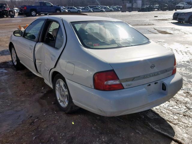 1N4DL01A91C126010 - 2001 NISSAN ALTIMA GXE WHITE photo 3