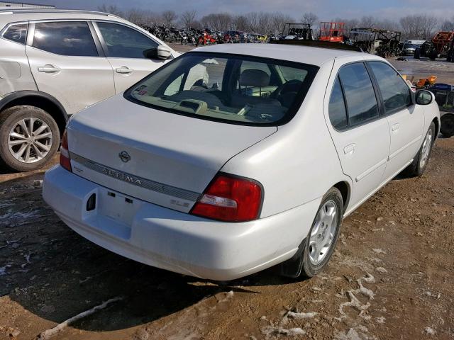 1N4DL01A91C126010 - 2001 NISSAN ALTIMA GXE WHITE photo 4