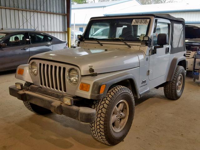 1J4FA39S94P745365 - 2004 JEEP WRANGLER X SILVER photo 2