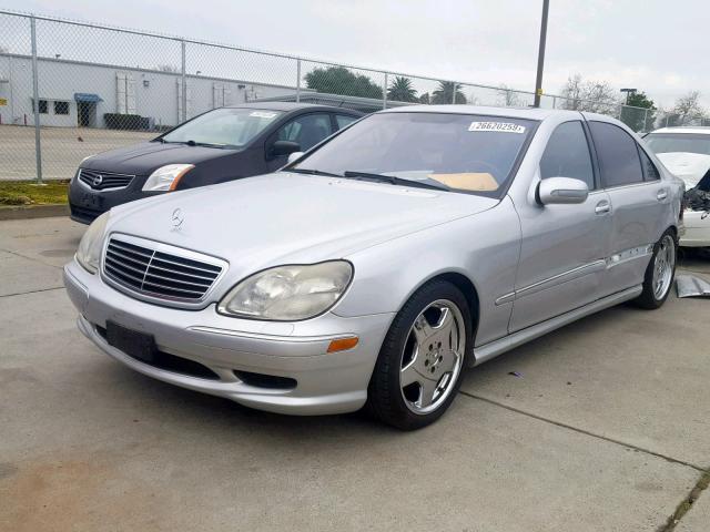 WDBNG73J82A266652 - 2002 MERCEDES-BENZ S 55 AMG SILVER photo 2