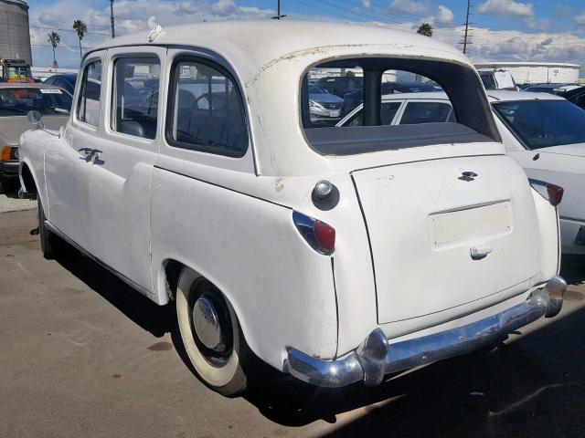 FX4AT8470 - 1966 AUSTIN SPRITE WHITE photo 3