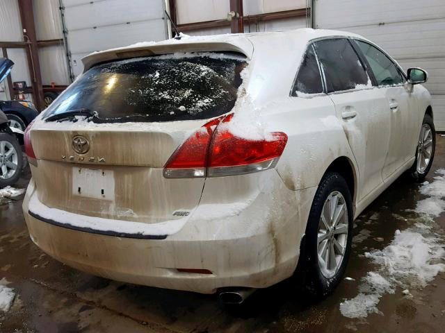 4T3BA3BB6AU012611 - 2010 TOYOTA VENZA BASE WHITE photo 4