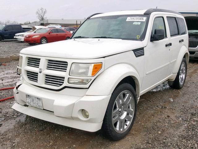 1D8GU58647W732780 - 2007 DODGE NITRO R/T WHITE photo 2