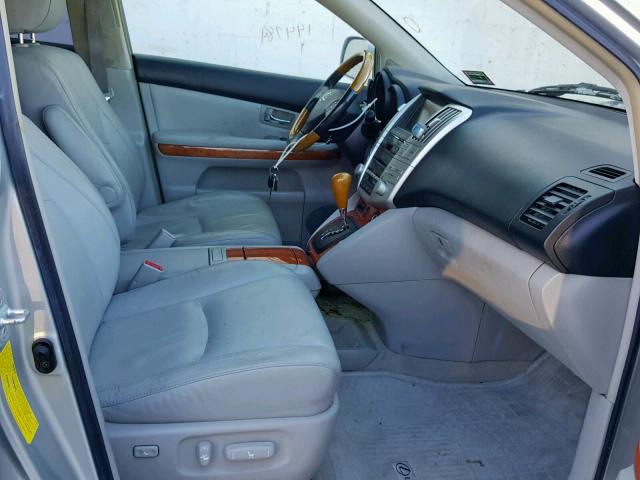 JTJHW31U872011361 - 2007 LEXUS RX 400H SILVER photo 5