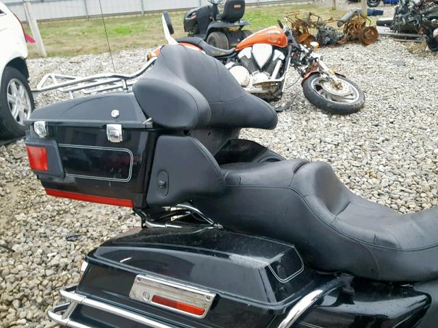 1HD1FC4107Y675364 - 2007 HARLEY-DAVIDSON FLHTCUI BLACK photo 6