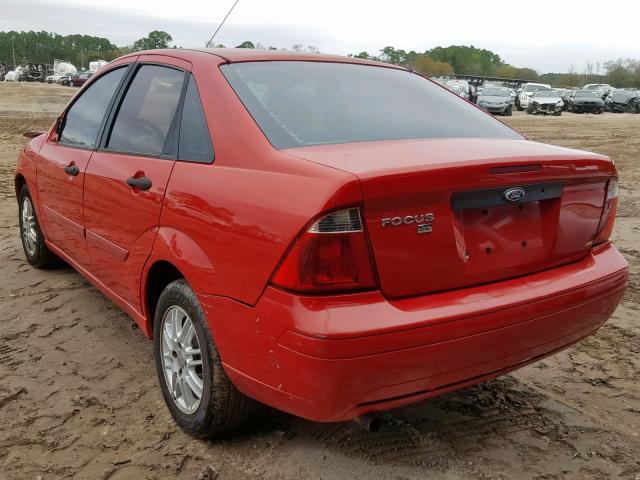 1FAFP34N97W131521 - 2007 FORD FOCUS ZX4 RED photo 3