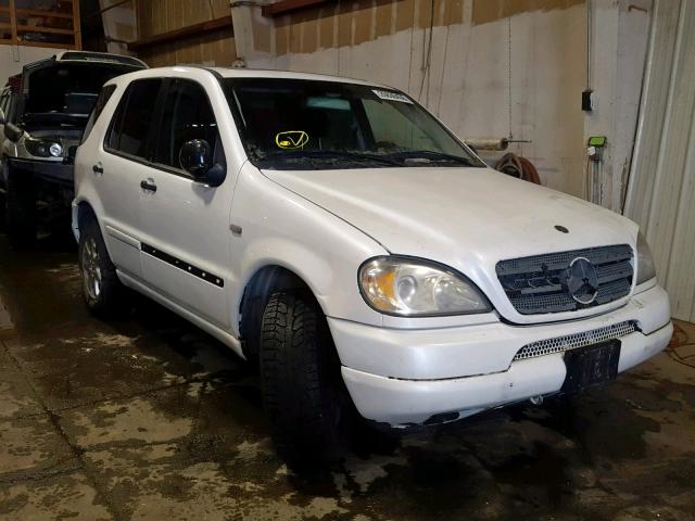 4JGAB54E7YA205821 - 2000 MERCEDES-BENZ ML 320 WHITE photo 1