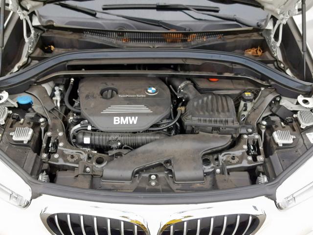 WBXHU7C35H5H34742 - 2017 BMW X1 SDRIVE2 WHITE photo 7
