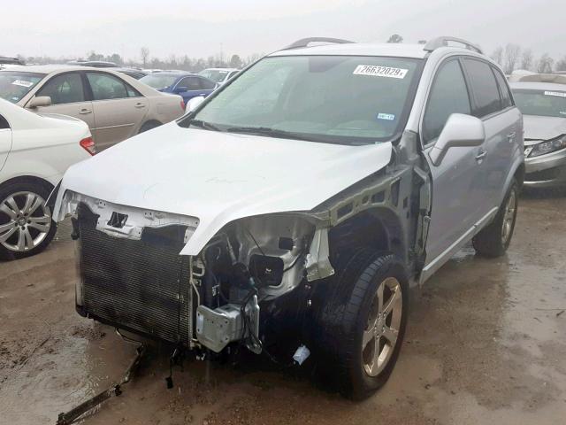 3GNAL3E53CS538472 - 2012 CHEVROLET CAPTIVA SP SILVER photo 2